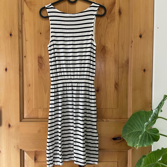 H&M basic striped sleeveless dress - size XS - Picture 2 of 7